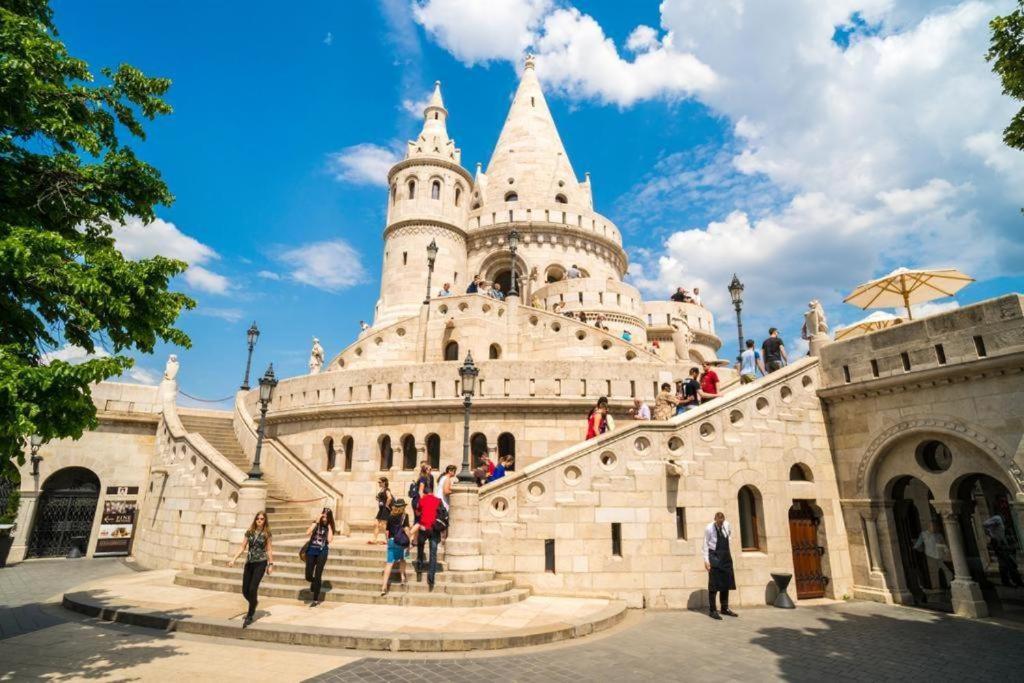 Deak Budapest